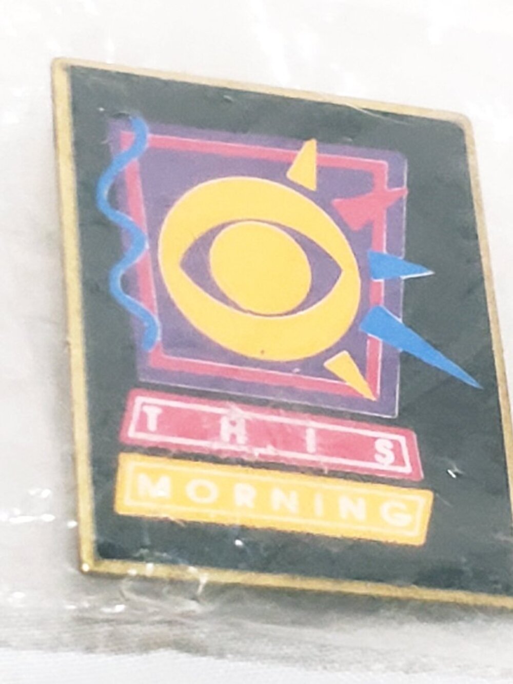 CBS This Morning Broadcasting Media Broadcaster 1" Lapel Pin